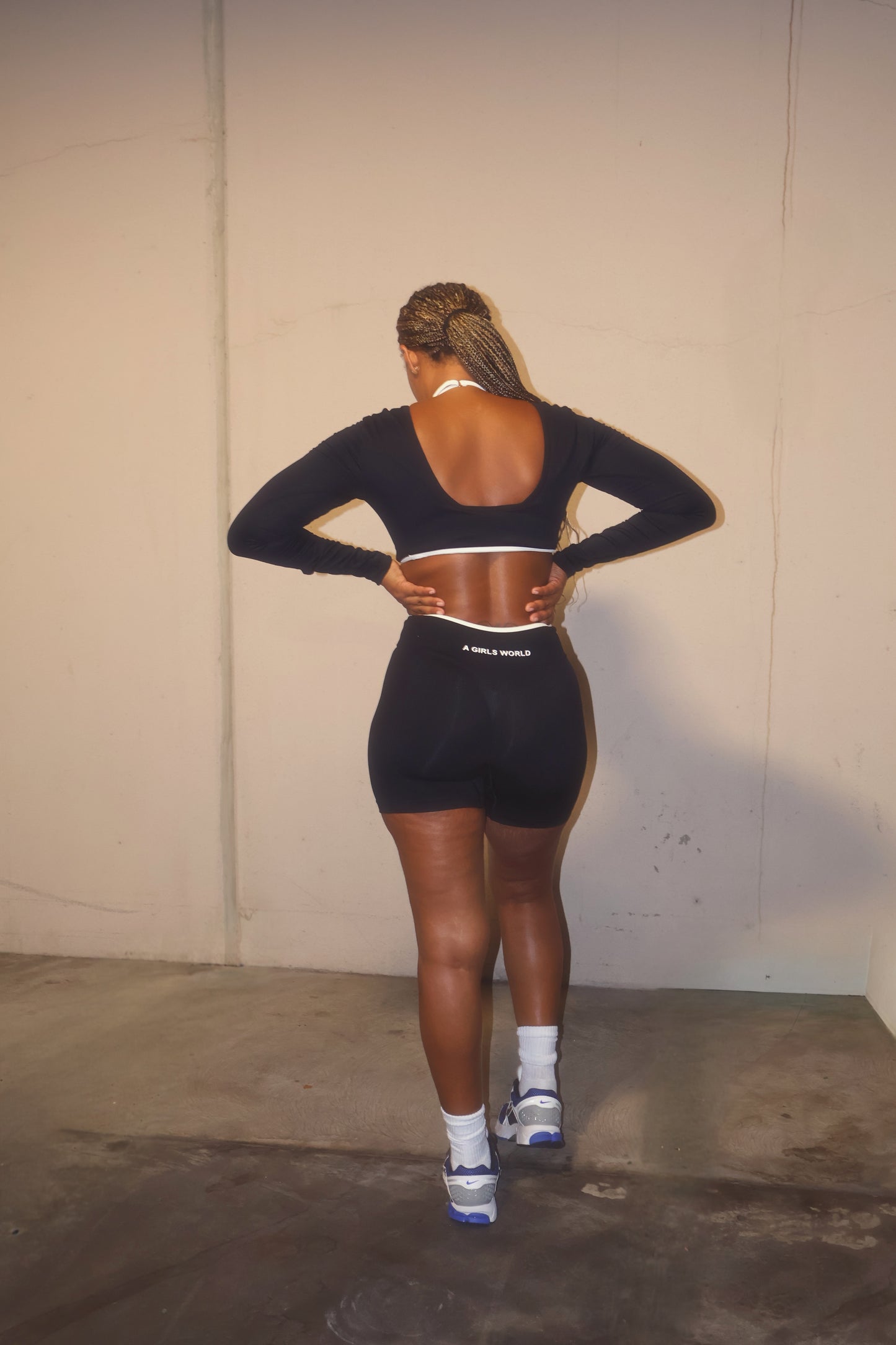 Bombshell set